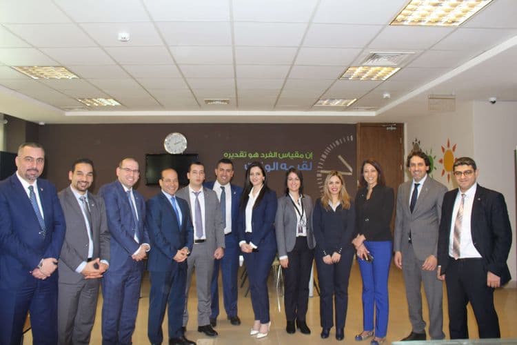 Gulf Insurance Group - Jordan honors employees for obtaining international certificates and INJAZ volunteers